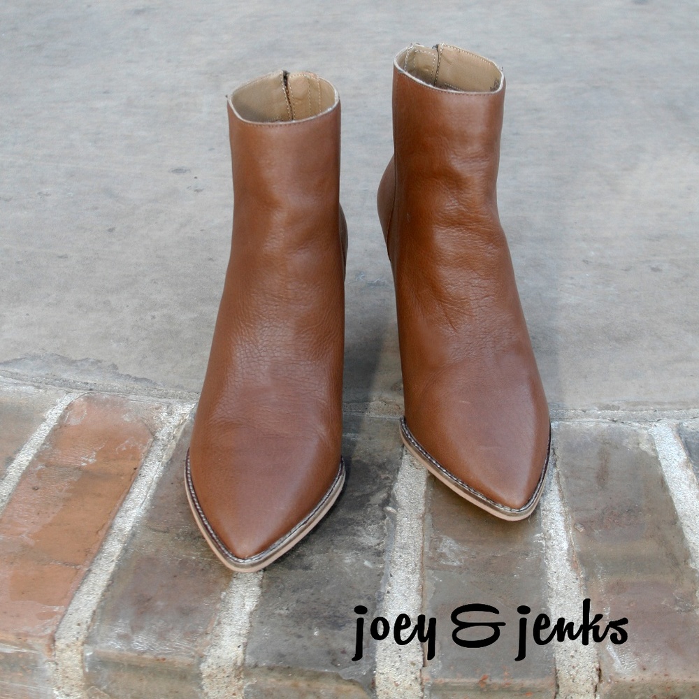 Lucky Brand Adalan Macaroon Bootie Boots Heels 9.5